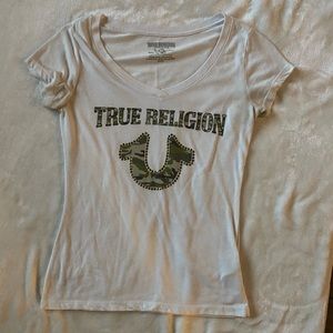 Xsmall Vneck true religion tshirt